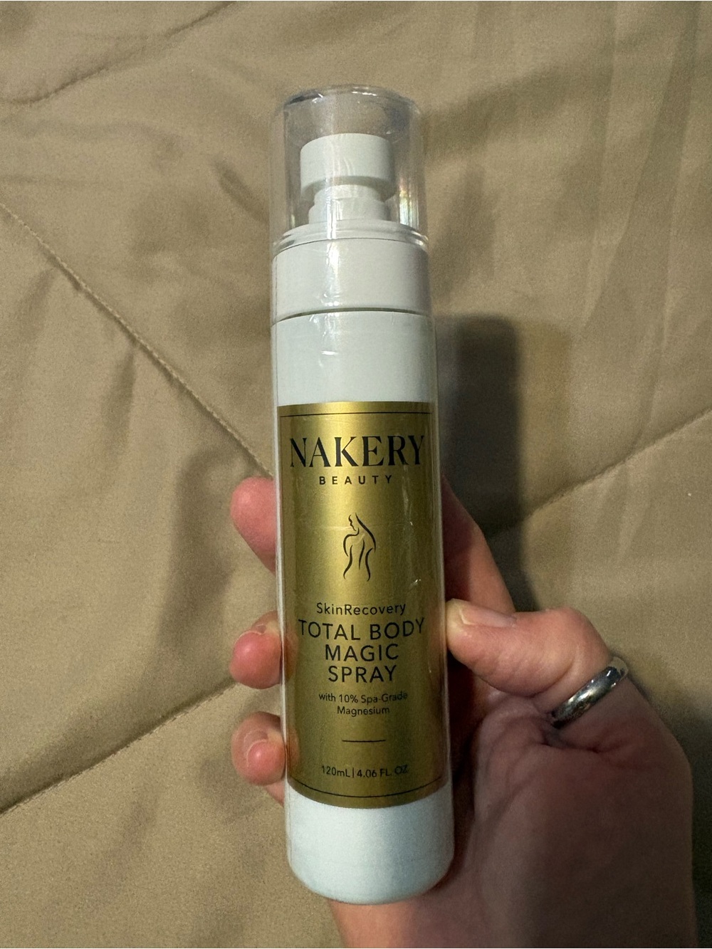 Nakery Beauty Total Body Magic Spray — White & Gold